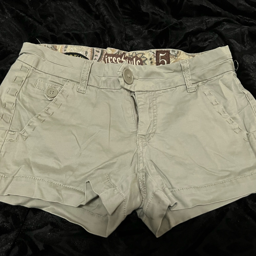 Freestyle shorts size 5